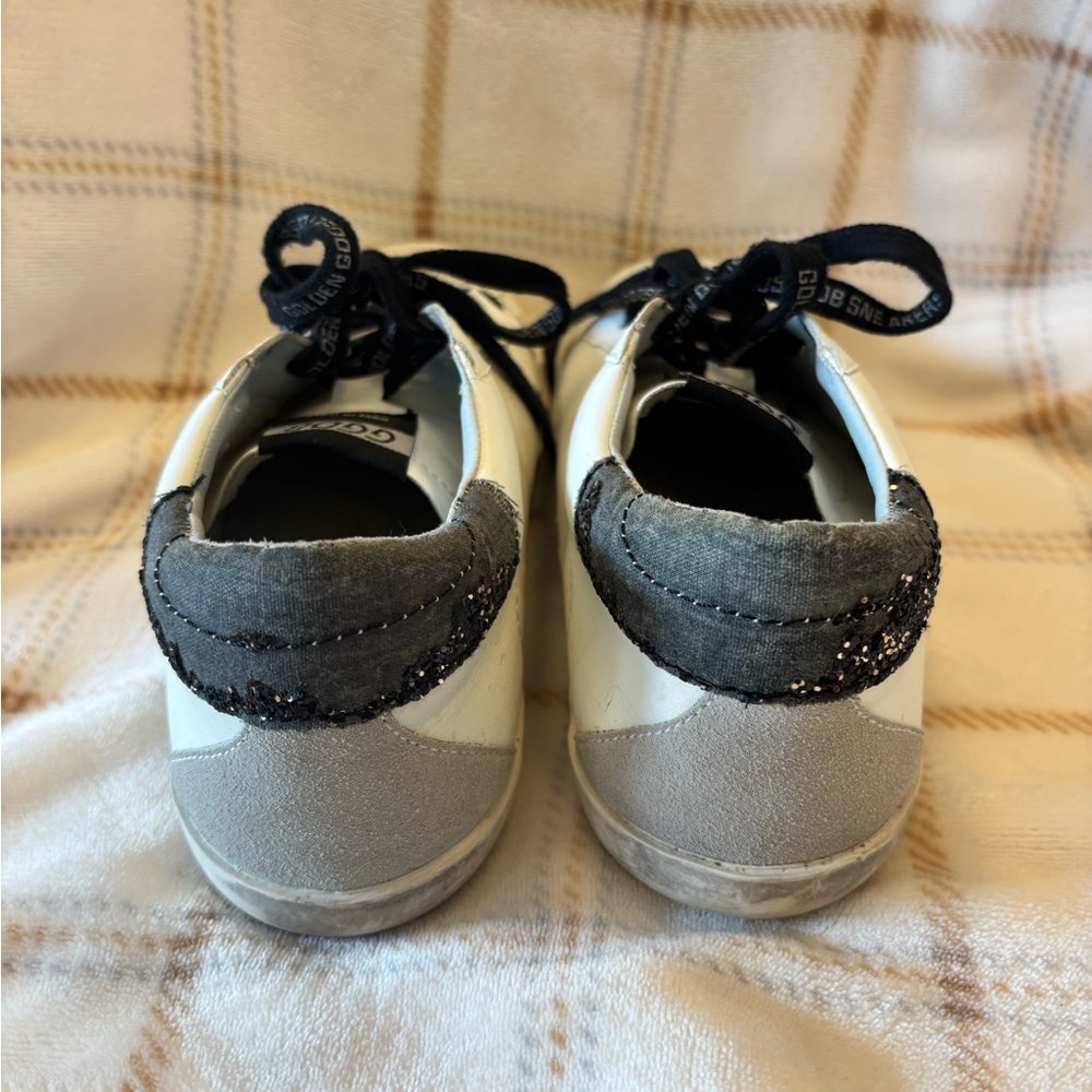 Golden Goose Sneakers - Picture 3 of 5